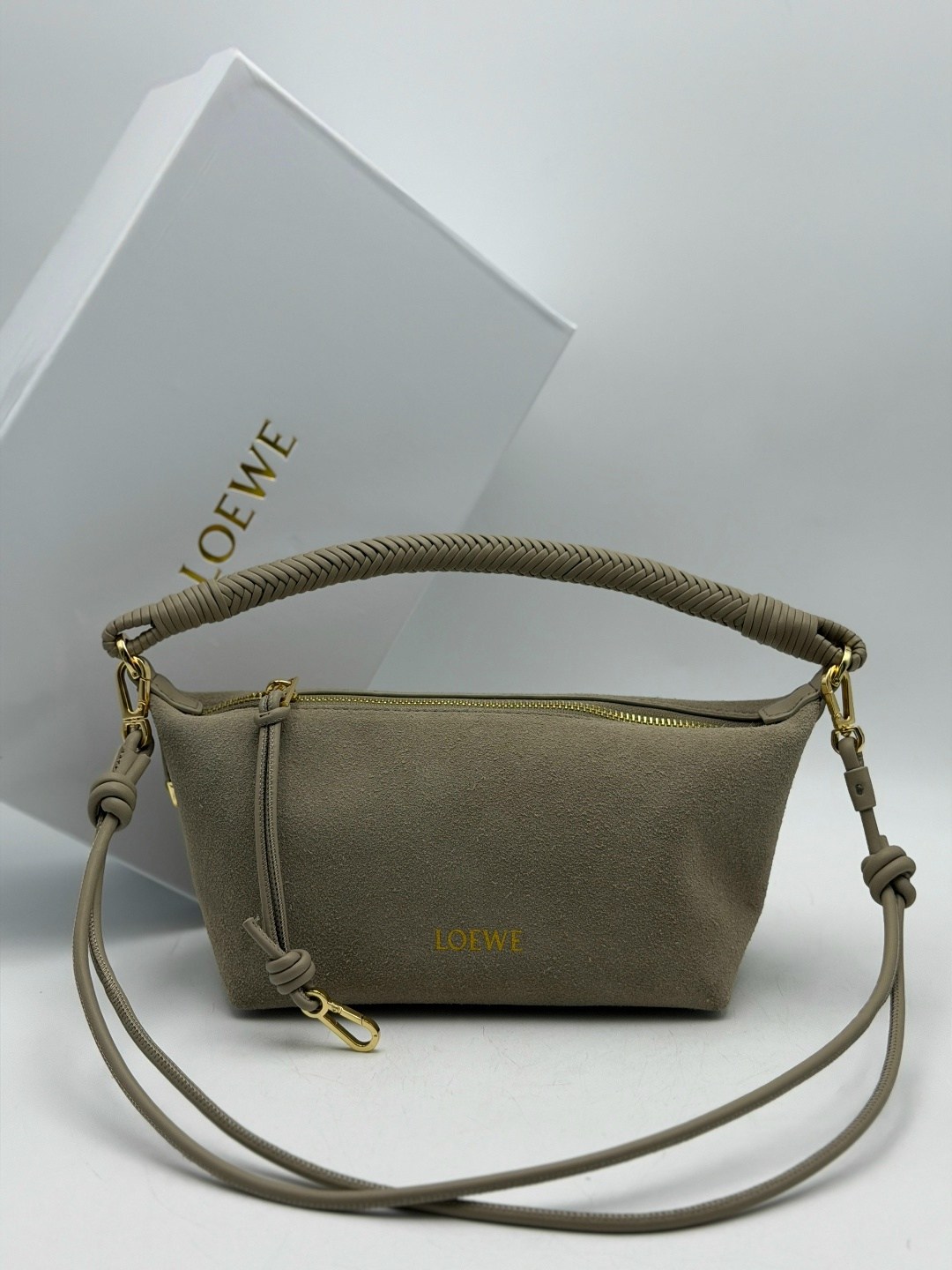 сумка loewe 33-15 см натуральная замша,loewe сумка,сумка loewe из натуральной замши,сумка женская натуральная замша,сумка