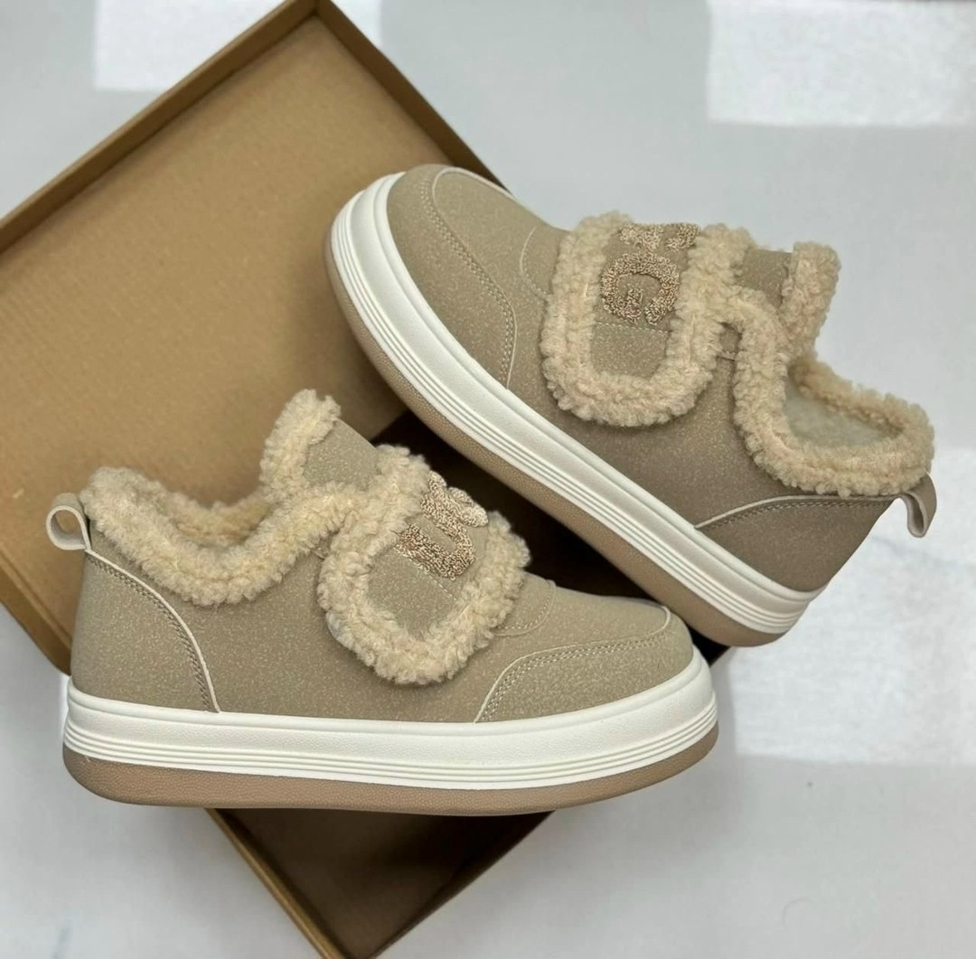 кроссовки ugg,,женская зимняя ,женские угги,женская
