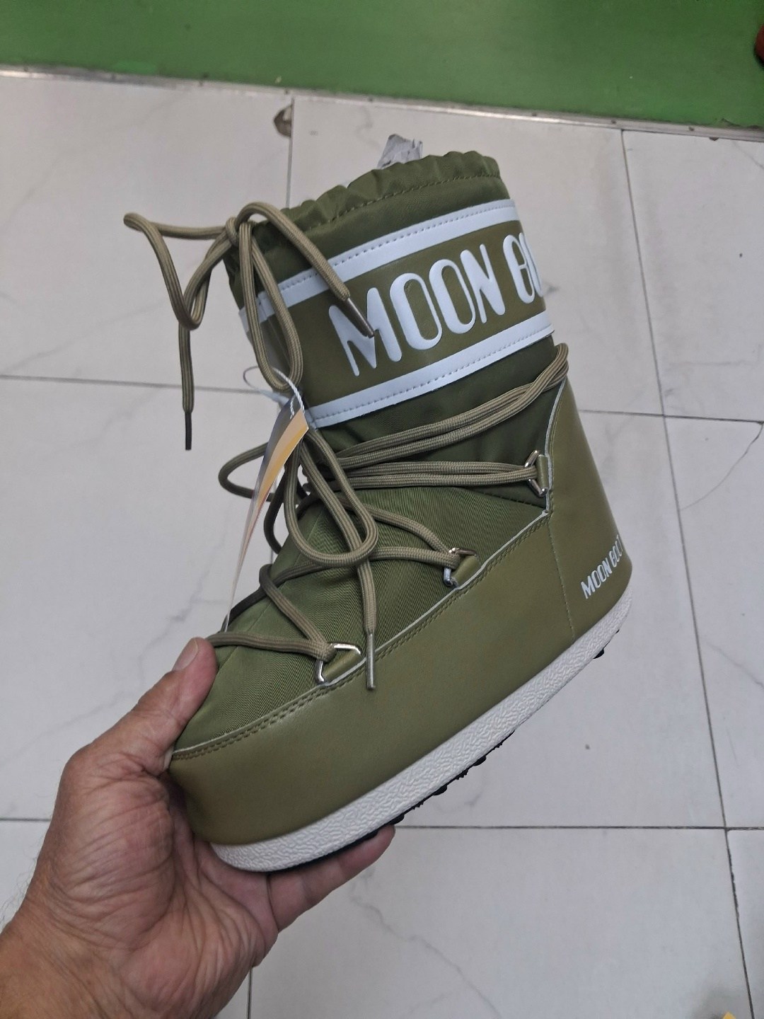 луноходы moon boot,дутики moon boot moon boot glance белый 35 ru,дутики moon boot,снежные сапоги из нейлона moon boot белый,ботинки moon boot