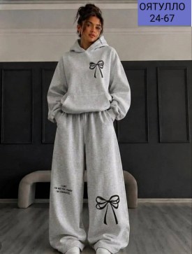 Костюм