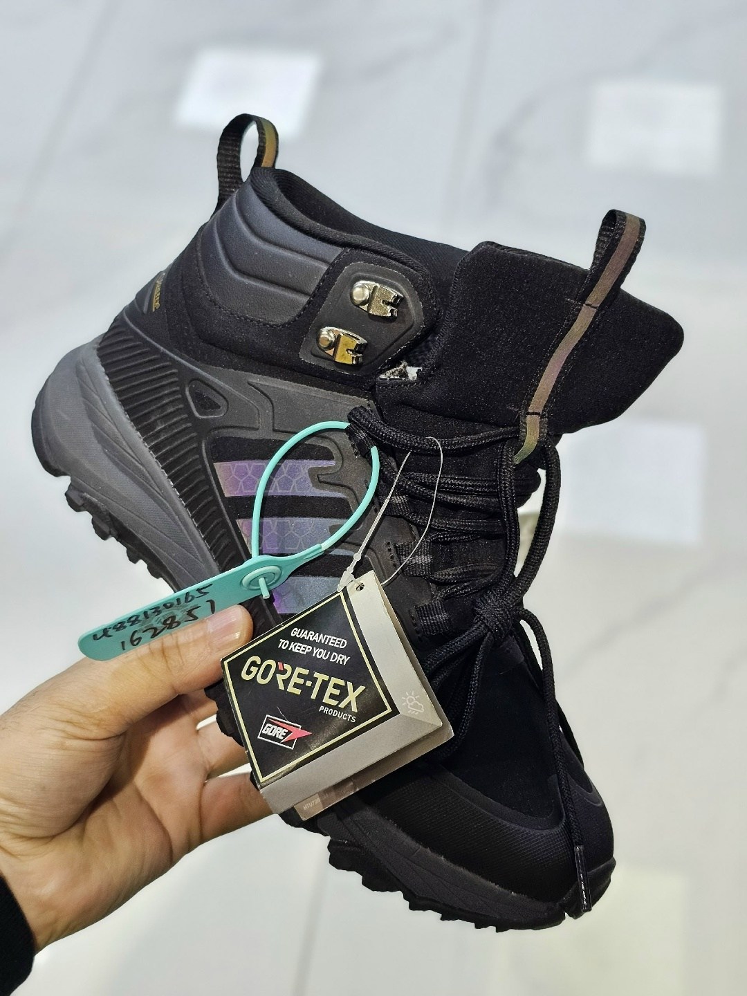 зимние кроссовки adidas,кроссовки зимние adidas terrex swift gore-tex мех,зимние кроссовки adidas terrex,зимние кроссовки с мехом adidas terrex trailmaker mid,кроссовки adidas
