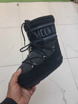 Ботинки