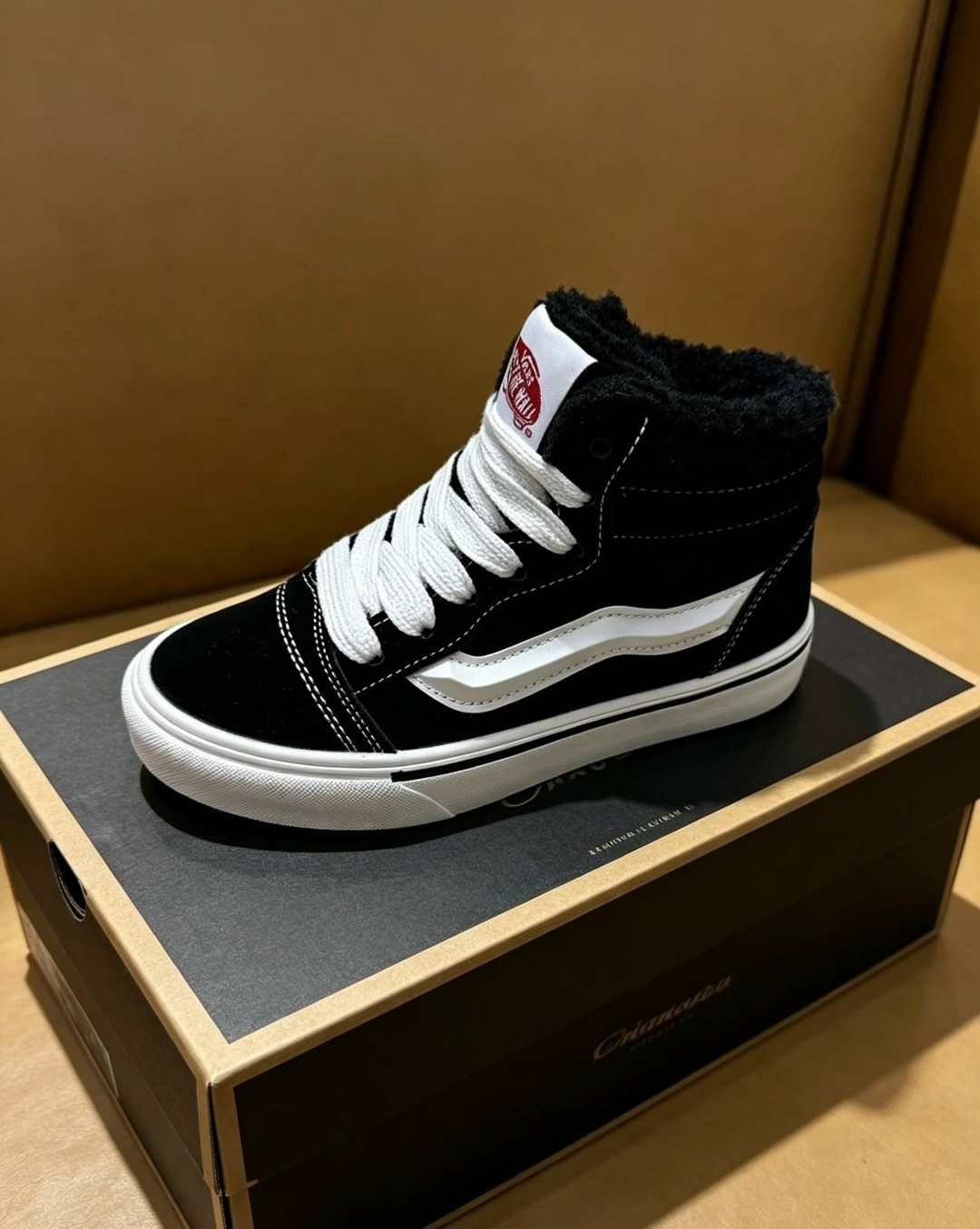 ,вансы зимние,кеды ванс утепленные,кеды ванс высокие зимние sk8 hi утепленные с мехом,зимние кеды с мехом утепленные vans