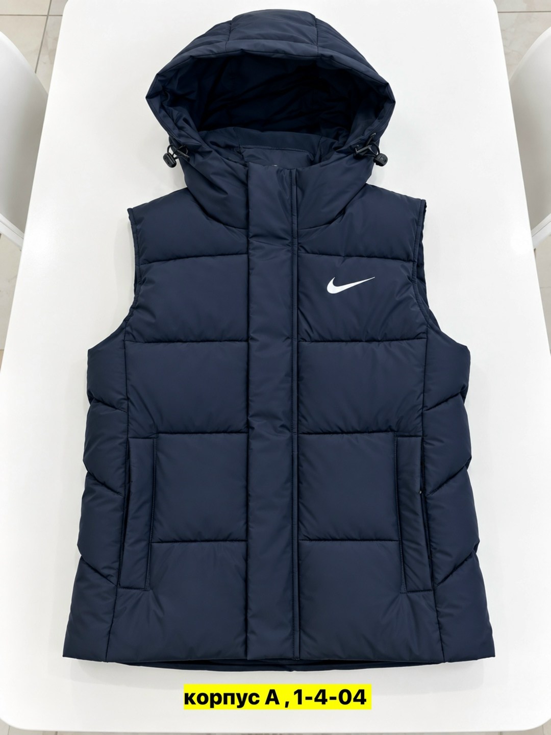 жилет мужской двухсторонний,жилетка nike,жилетка мужская утепленная с капюшоном найк,жилетка мужская утепленная nike,безрукавка жилет