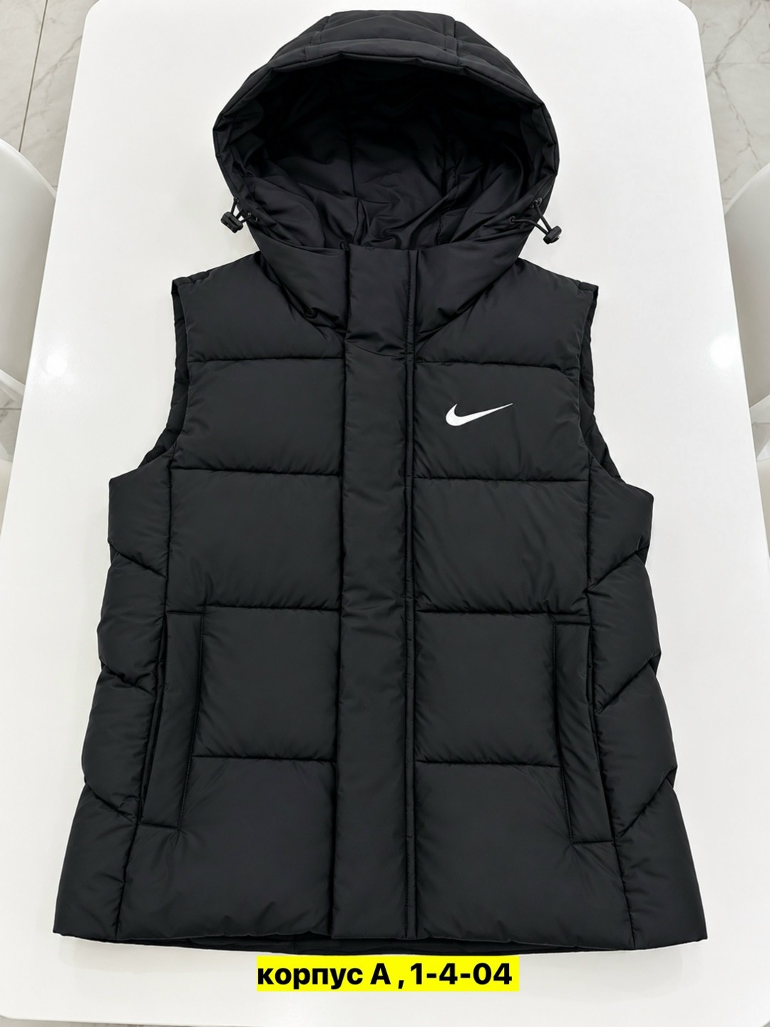 жилет мужской двухсторонний,жилетка nike,жилетка мужская утепленная с капюшоном найк,жилетка мужская утепленная nike,безрукавка жилет