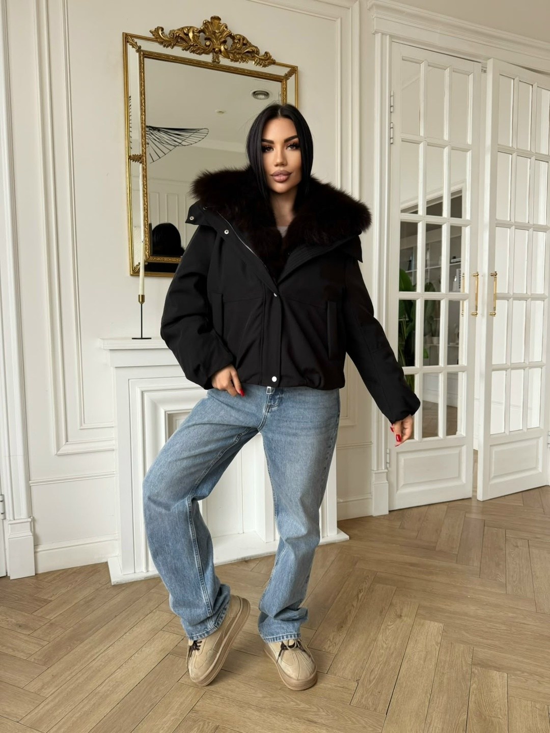женский чёрный пуховик с мехом max mara,пуховики с мехом,женский чёрный пуховик с натуральным мехом max mara,стильная куртка,пуховики куртки парки