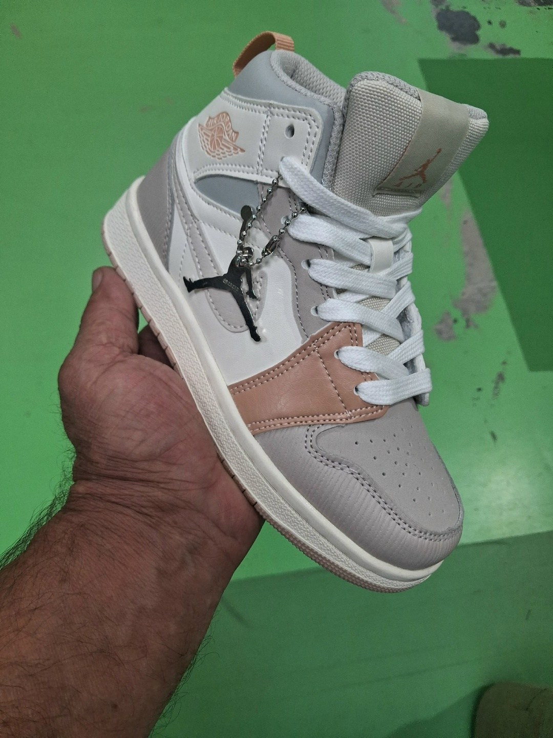 кроссовки,nike air jordan 1 mid se pine green,кроссовки nike air jordan 1 mid,кроссовки nike air jordan 1,кроссовки джорданы