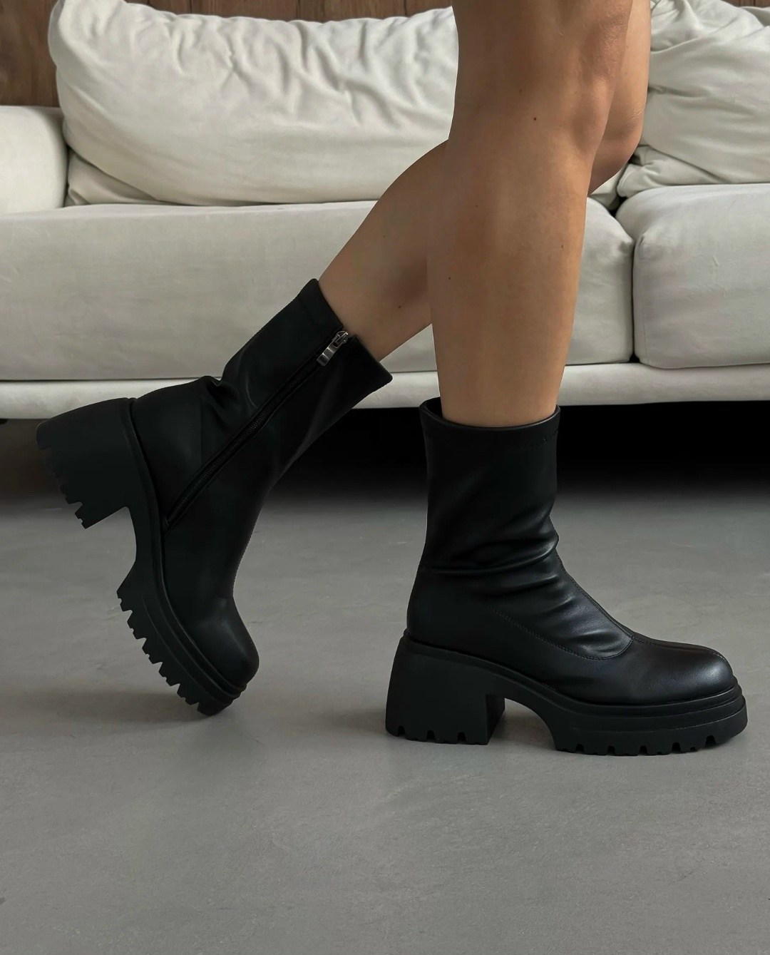 ,ботинки balenciaga,женские ботинки,полусапоги,короткие сапоги