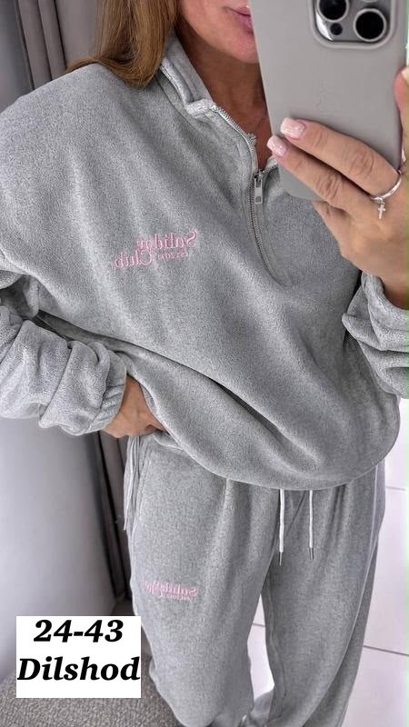 спортивный костюм женский,cпортивный костюм женский на флисе,флисовые костюмы,костюм на флисе,спортивный костюм