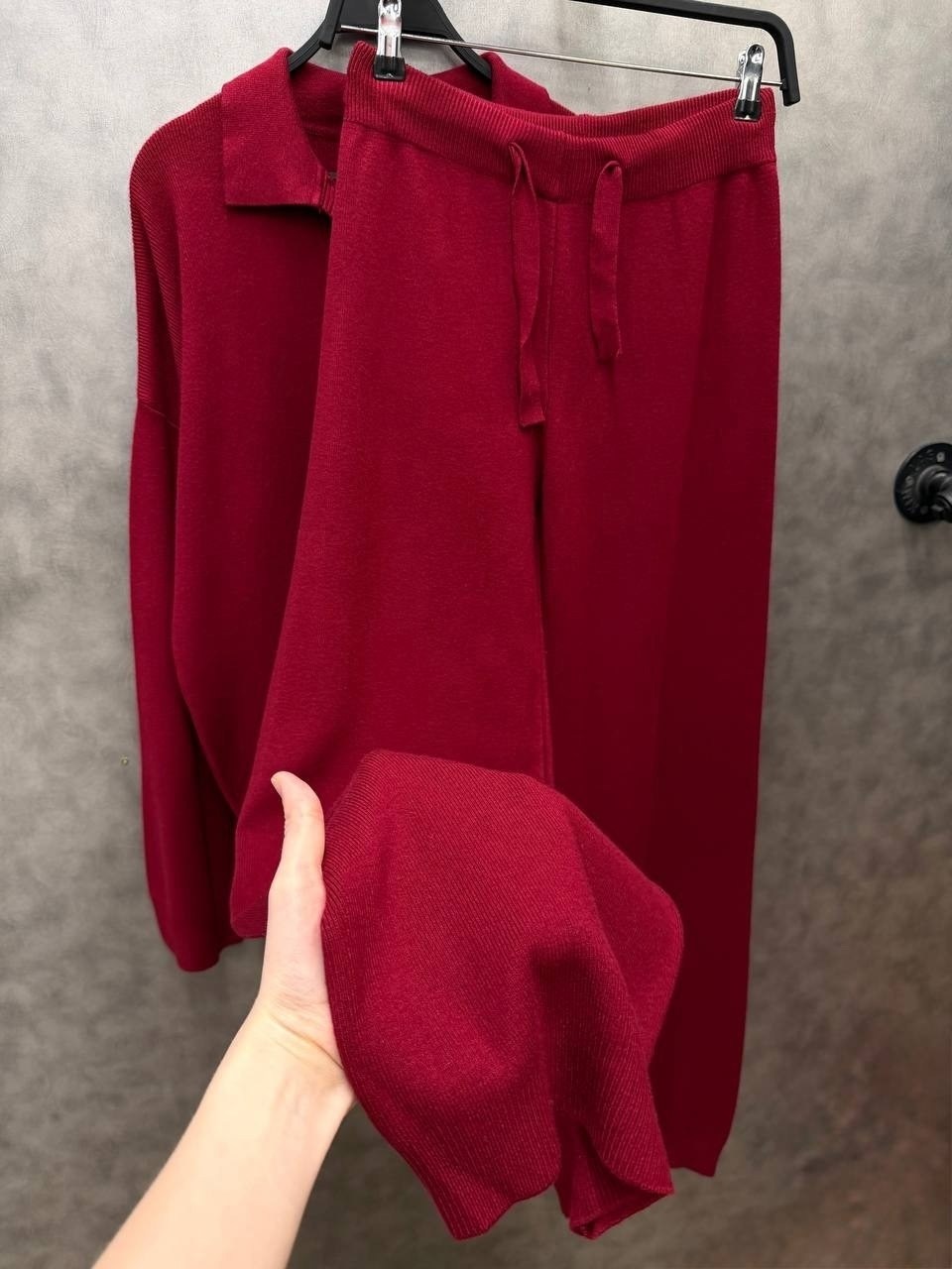 костюм с брюками,костюм брючный трикотажный,костюм вязаный,женский костюм,костюм трикотажный с брюками mosmolli