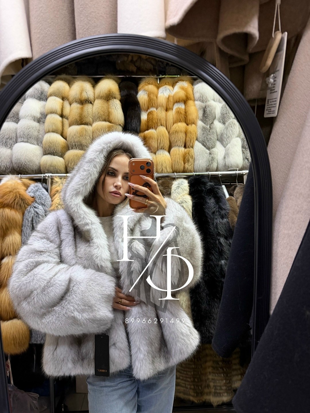 шуба из песца с капюшоном,норковая шуба с капюшоном,шуба из финского песца с капюшоном,шубы искусственные,шубка