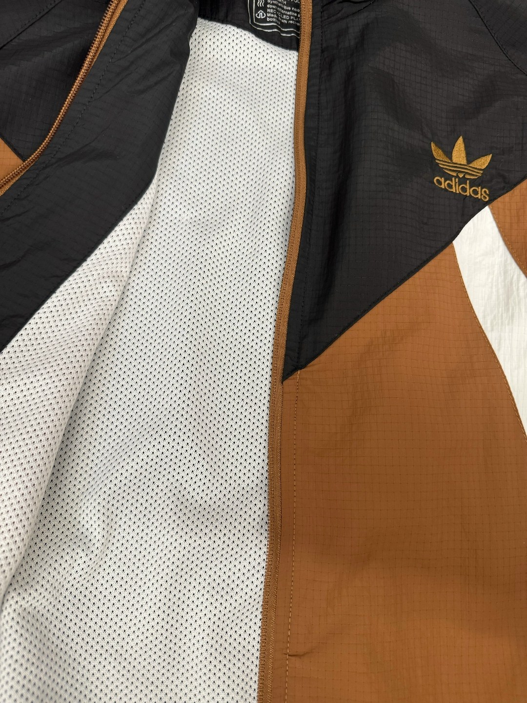 adidas спортивный костюм,спортивный костюм adidas 90х,костюм спортивный adidas originals,мужской спортивный костюм adidas,спортивный костюм adidas ретро