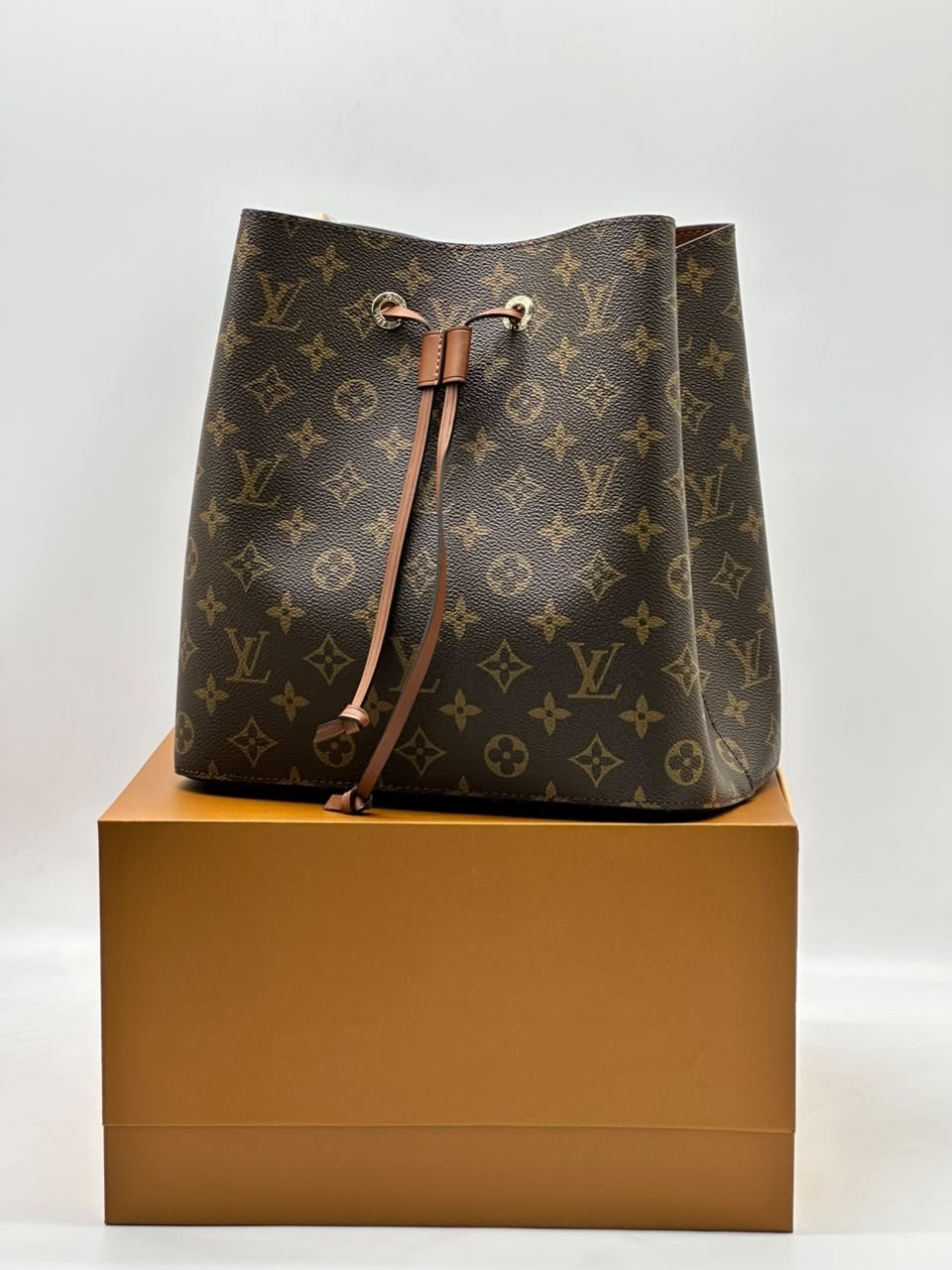 сумка louis vuitton,женская сумка louis vuitton,сумка луи виттон,сумка neonoe louis vuitton,женская сумка через плечо louis vuitton