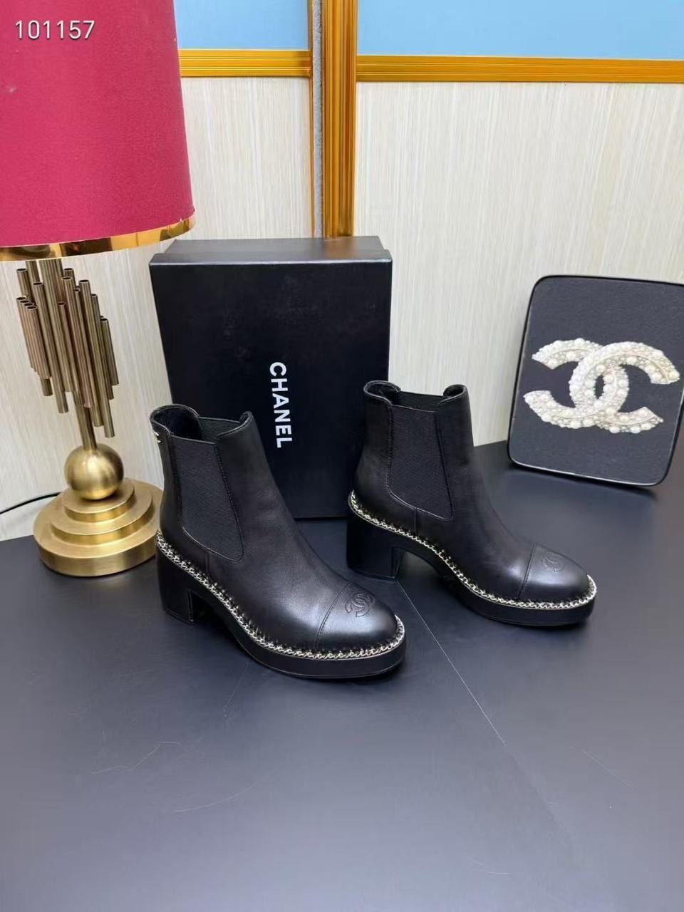 ботинки челси шанель женские,сапоги chanel,chanel ботильоны женские,ботильоны chanel,замшевые сапоги