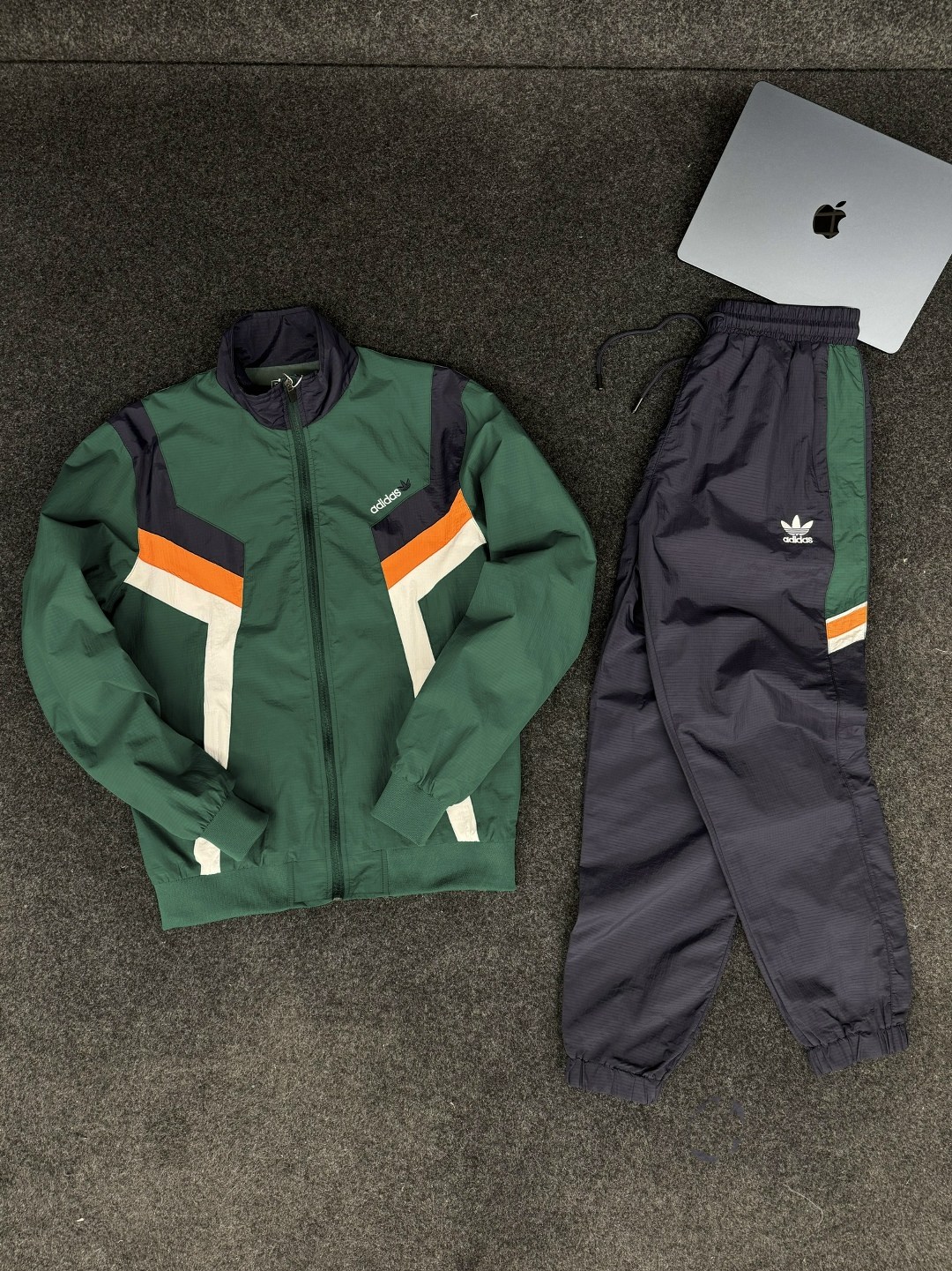спортивный костюм адидас 90,спортивный костюм adidas,спортивные костюм,спортивный костюм плащевой на молнии jamfitwear 341112282,спортивные костюмы ссср