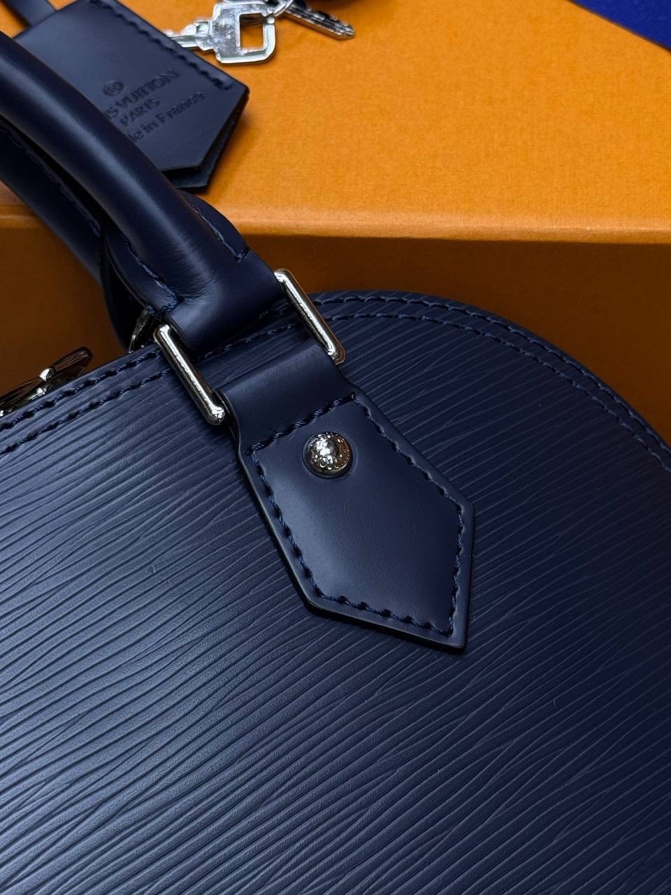 сумки,louis vuitton alma bb,сумка,сумка луи витон розовая,сумка женская louis vuitton