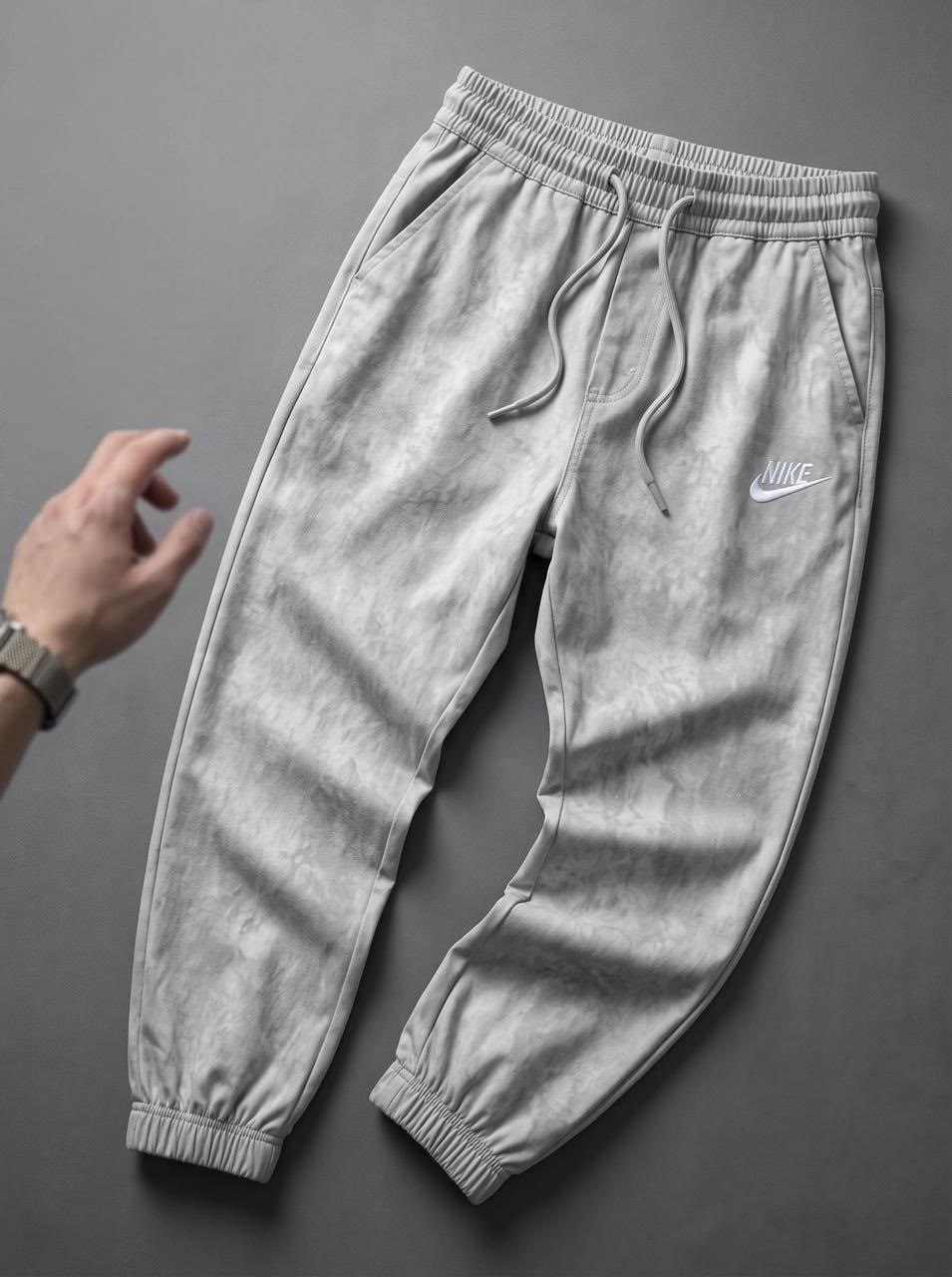брюки спортивные nike,спортивные штаны nike,брюки спортивные,спортивные штаны серые,спортивные штаны nike мужские