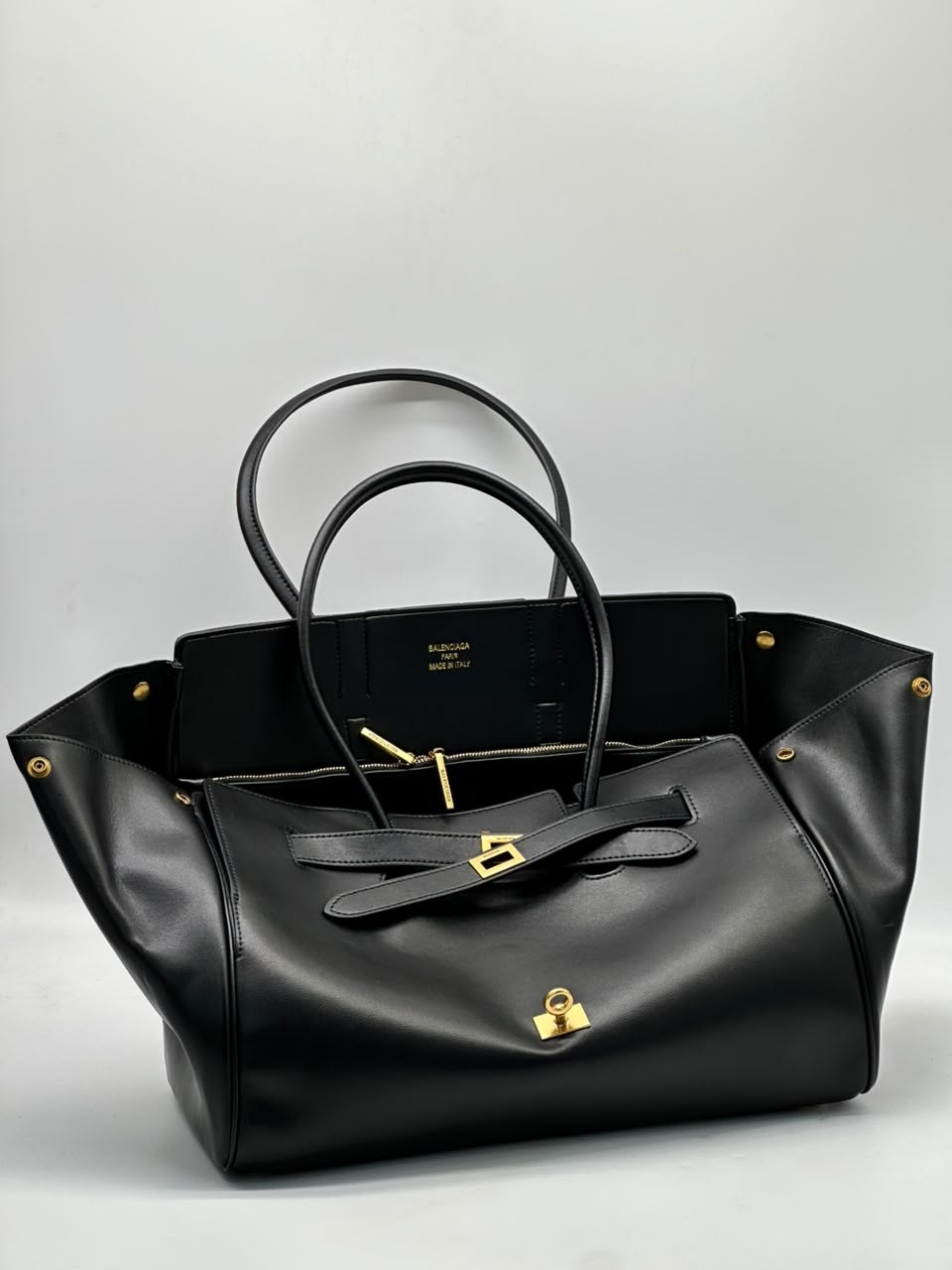 сумка,сумка balenciaga,женская сумка,кожаная сумка,сумка тоут