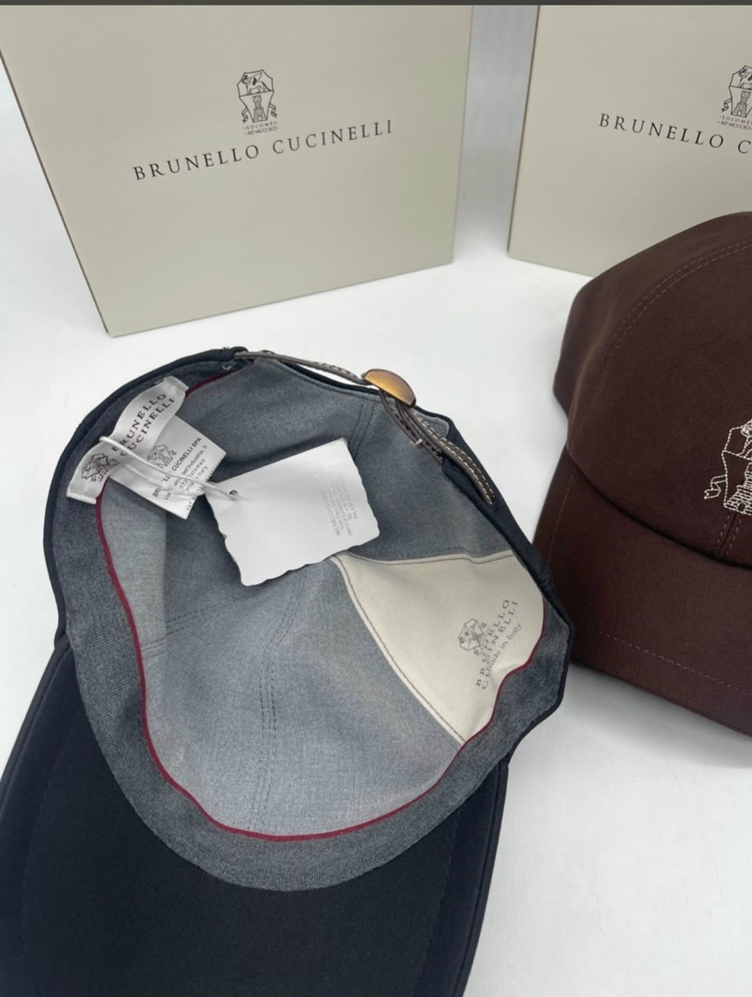 бейсболка brunello cucinelli,бейсболка с логотипом brunello cucinelli,мужские бейсболки brunello cucinelli,кепка brunello cucinelli,хлопковая бейсболка brunello cucinelli
