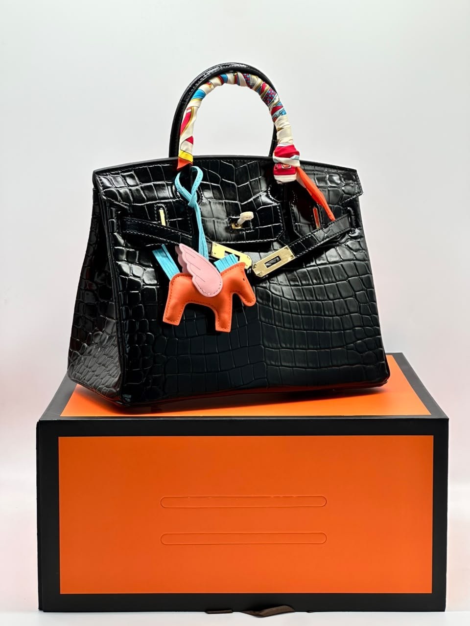 сумка эрмес биркин 35см,сумка hermes birkin крокодиловая гермес биркин лаковая мали,hermes сумка,женская сумка в стиле легендарной hermes хермес birkin,сумка hermes birkin крокодиловая гермес биркин л