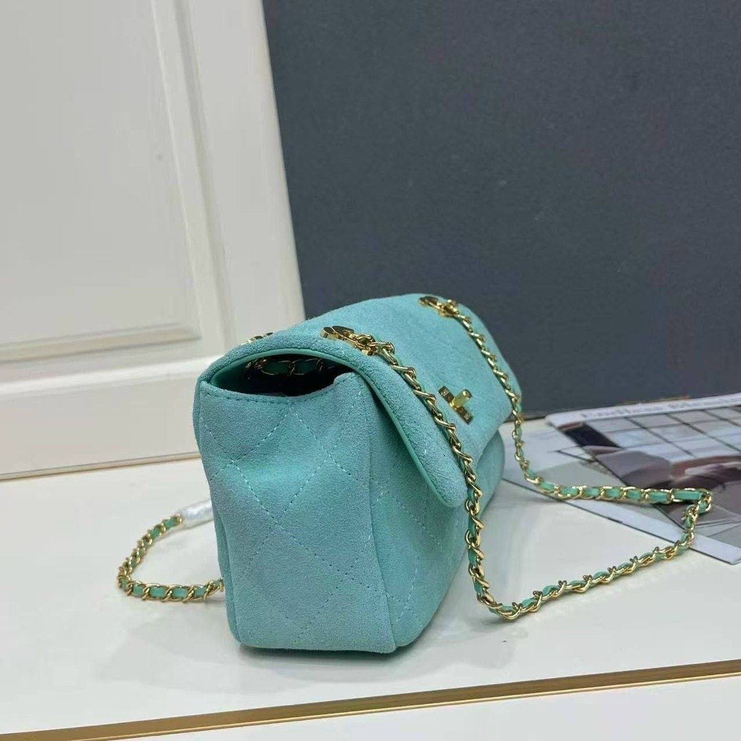 женская сумка chanel,сумка chanel,chanel brown suede mini classic flap,бархатная сумка chanel,сумка женская через плечо chanel