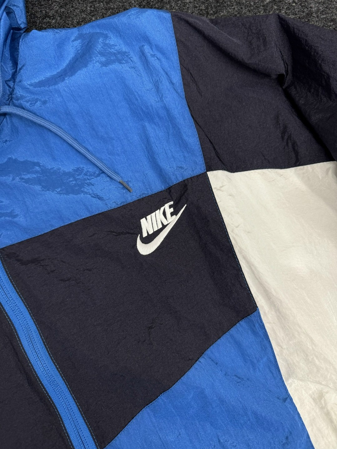 спортивные костюмы nike,костюм nike sportswear tracksuit,nike sportswear windrunner,спортивный костюм nike плащевка,спортивные костюмы для мужчин