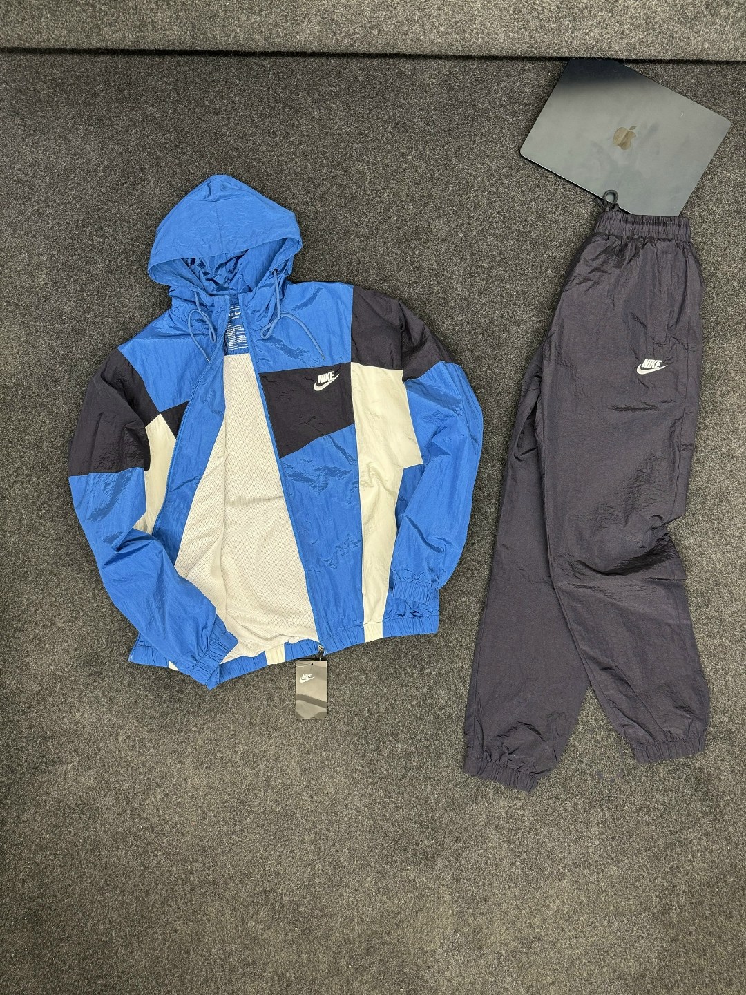 спортивные костюмы nike,костюм nike sportswear tracksuit,nike sportswear windrunner,спортивный костюм nike плащевка,спортивные костюмы для мужчин