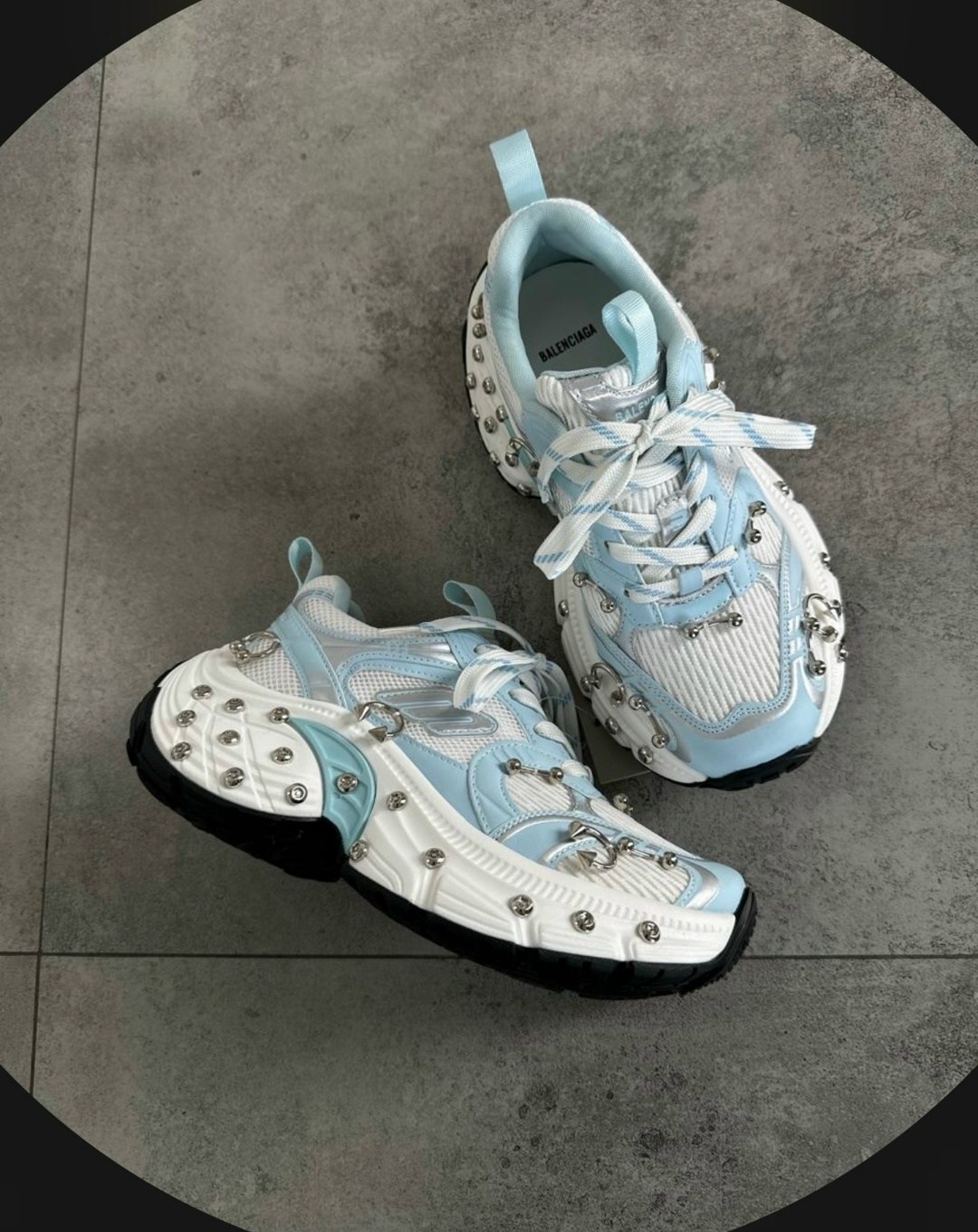 кроссовки,модные кроссовки,женские кроссовки balenciaga,спортивная ,женские кроссовки