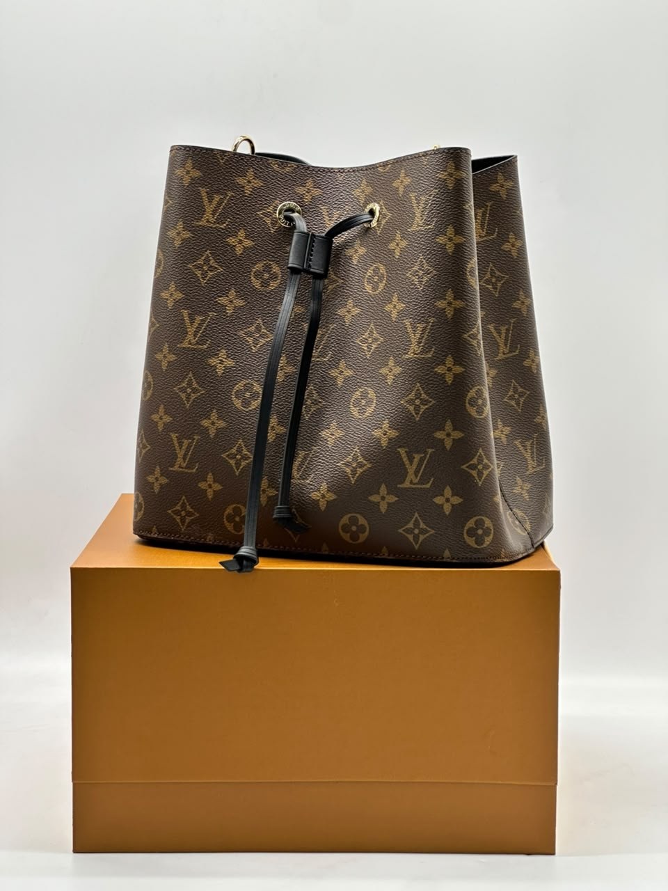 сумка louis vuitton,женская сумка louis vuitton,сумка луи виттон,сумка neonoe louis vuitton,женская сумка через плечо louis vuitton