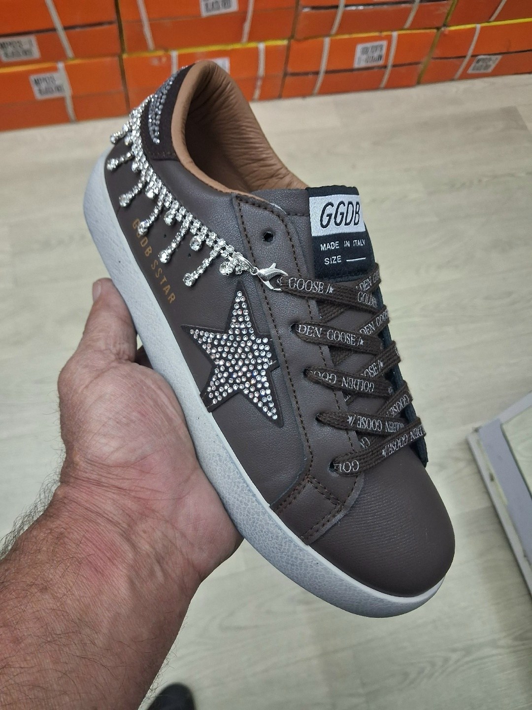 ,кроссовки golden goose,кеды golden goose,женские кеды golden goose,голден гус кеды на липучках