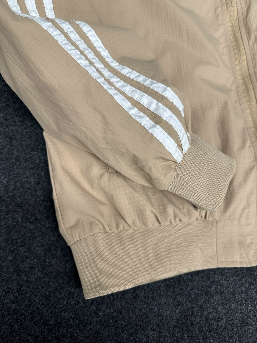 спортивные костюмы адидас,спортивный костюм adidas,спортивный костюм мужской adidas,костюм адидас ориджинал мужской,спортивные костюмы мужские