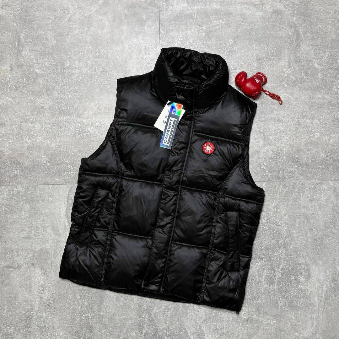 жилетка canada goose,пуховой жилет,жилет canada goose,жилет,жилетки мужские
