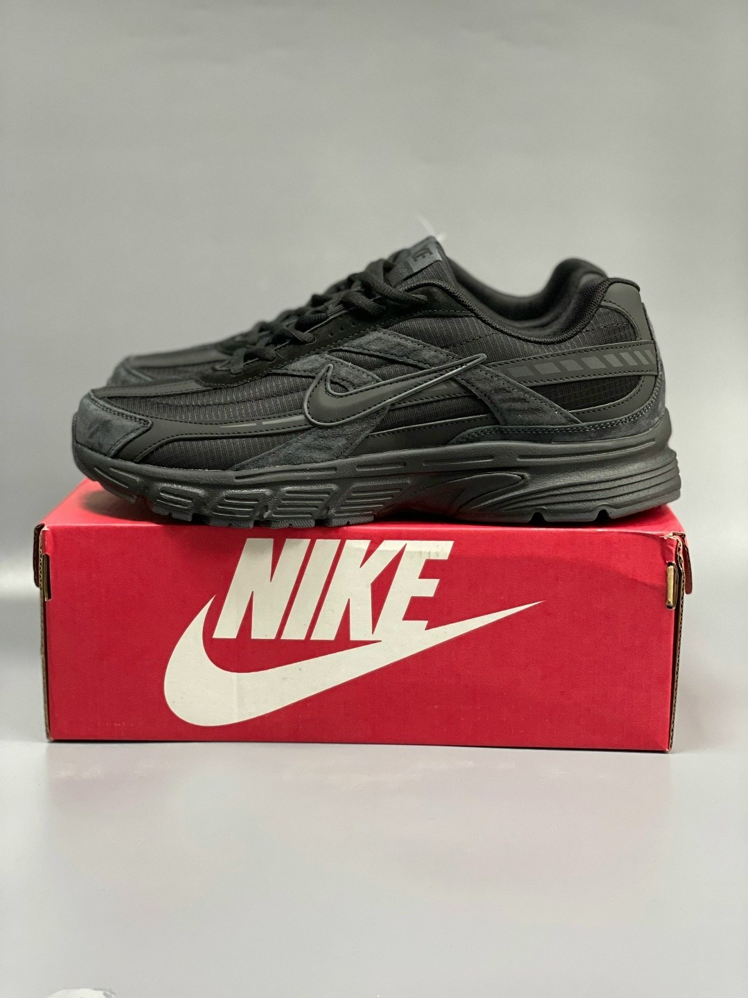 кроссовки nike initiator,кроссовки мужские nike,кроссовки,черные кроссовки,кроссовки мужские