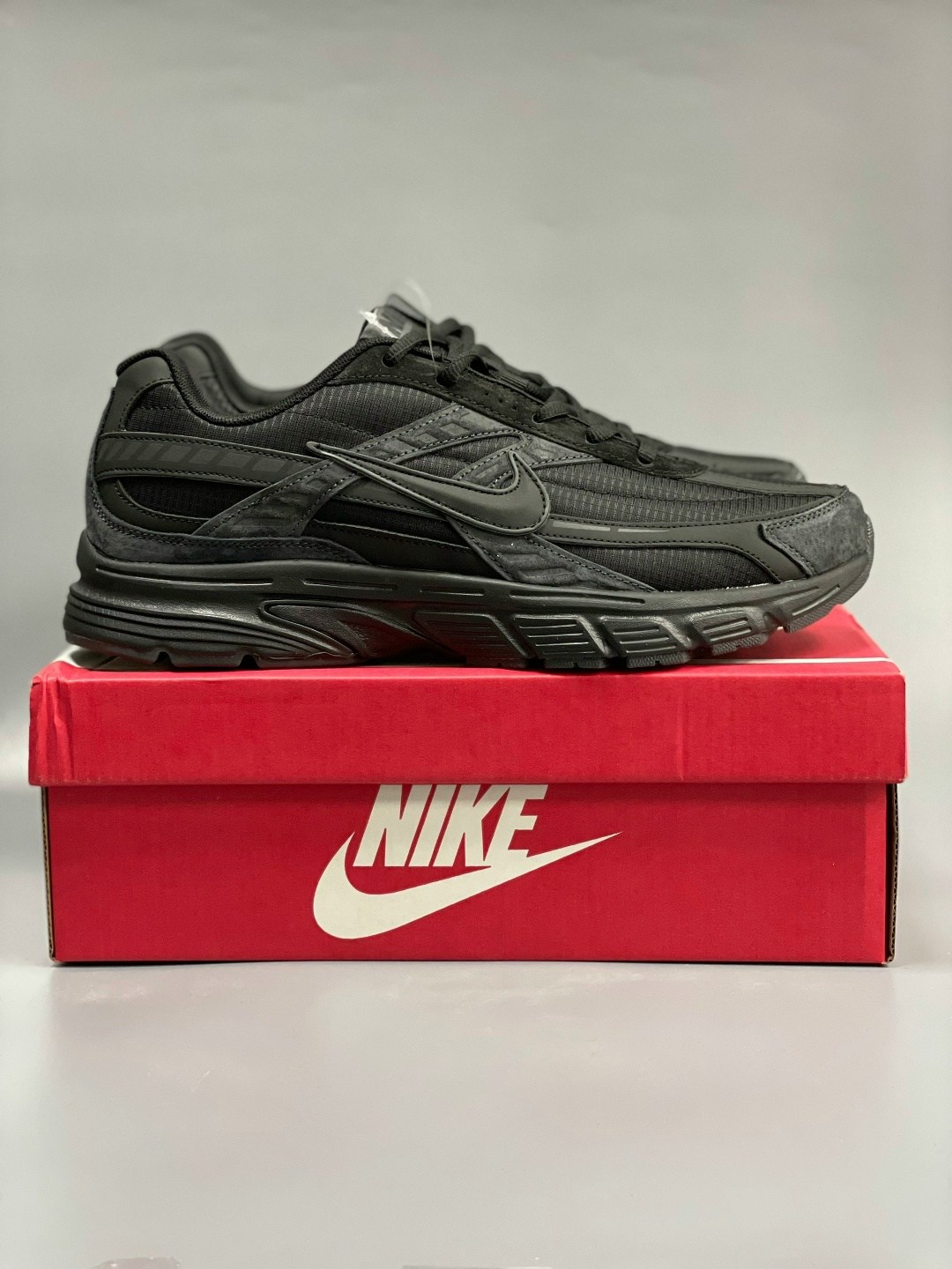 кроссовки nike initiator,кроссовки мужские nike,кроссовки,черные кроссовки,кроссовки мужские