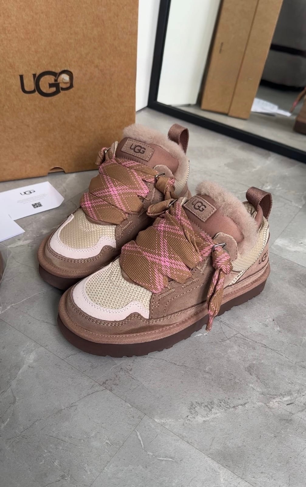 ,кроссовки ugg,ugg lowmel sneaker,зимняя ,теплые кроссовки