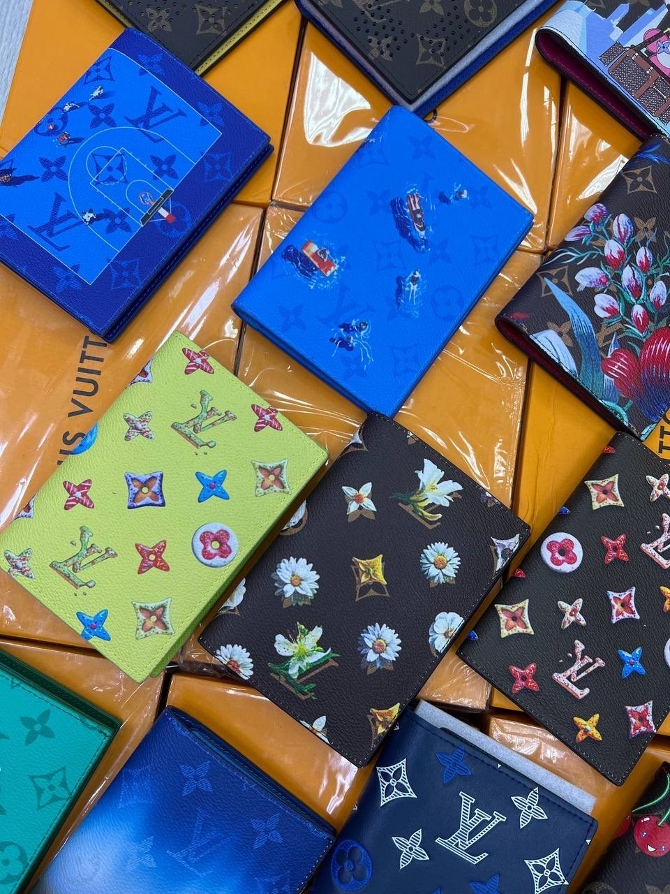 обложка на паспорт louis vuitton,кожаная обложка для паспорта louis vuitton,обложка на паспорт луи виттон,обложка для паспорта,чехол на паспорт луи виттон