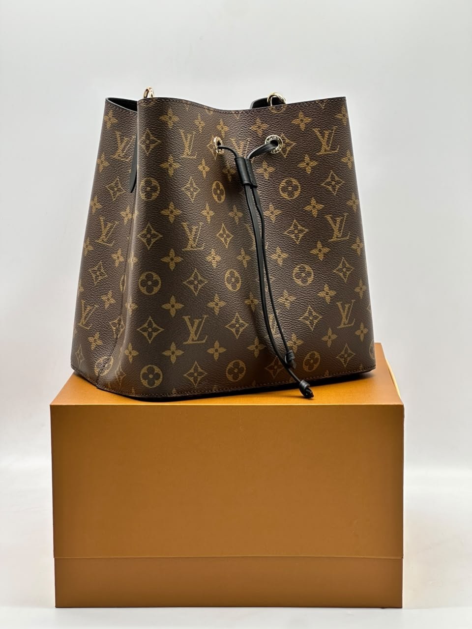 сумка louis vuitton,женская сумка louis vuitton,сумка луи виттон,сумка neonoe louis vuitton,женская сумка через плечо louis vuitton