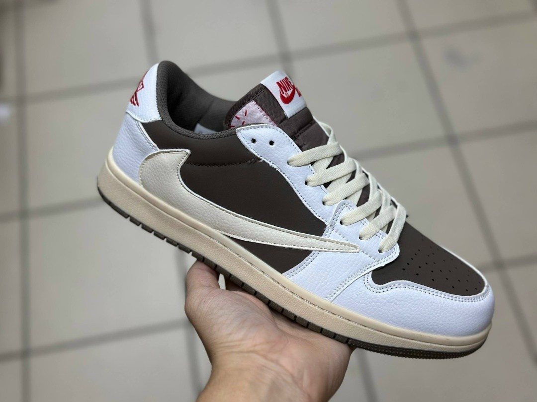 кроссовки nike travis scott x air jordan 1 low,nike air jordan 1 low x travis scott,nike air jordan 1 low travis scott,мужские кроссовки nike air jordan 1 retro high,кроссовки travis scott x air jorda