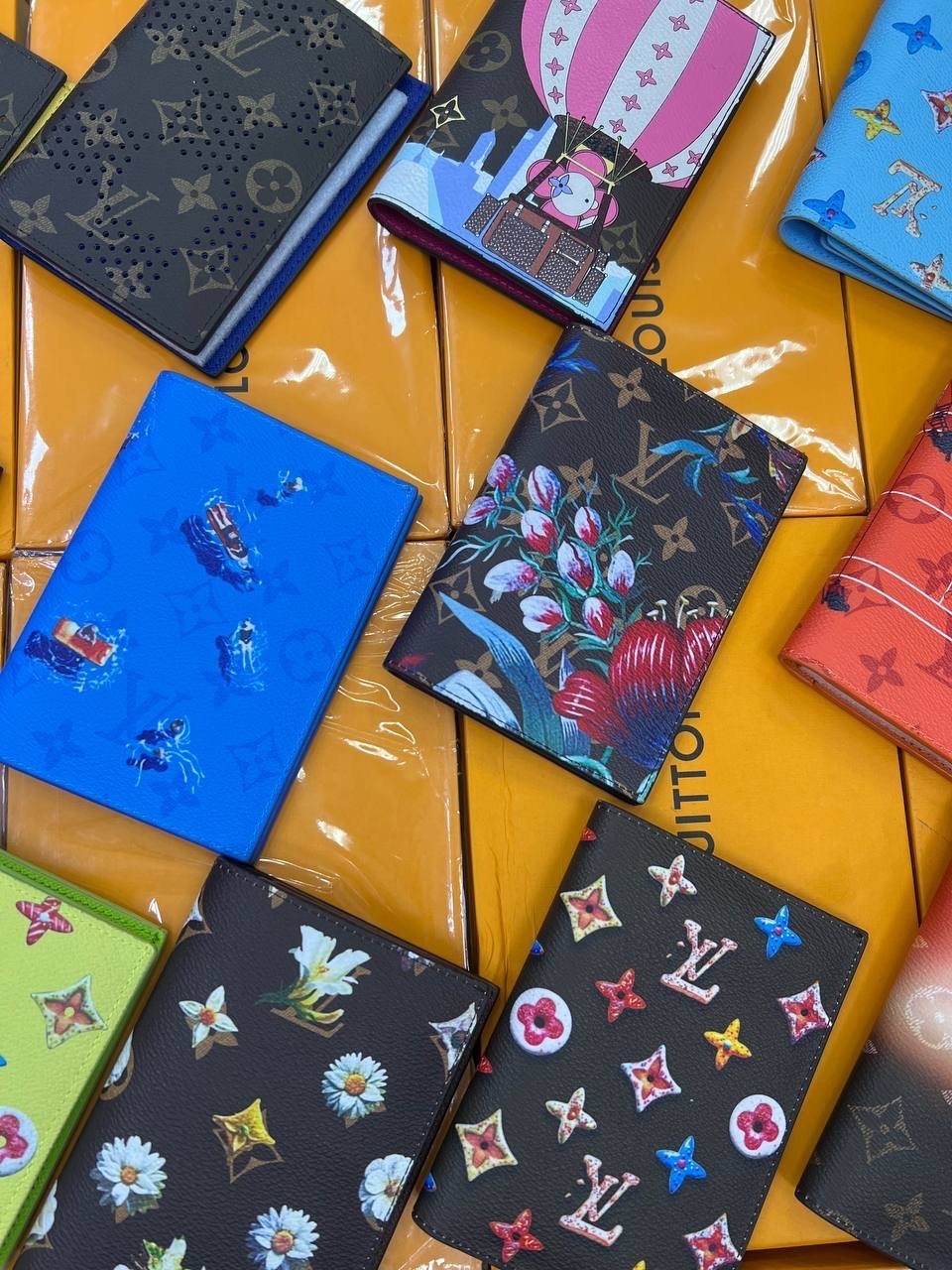 обложка на паспорт louis vuitton,кожаная обложка для паспорта louis vuitton,обложка на паспорт луи виттон,обложка для паспорта,чехол на паспорт луи виттон