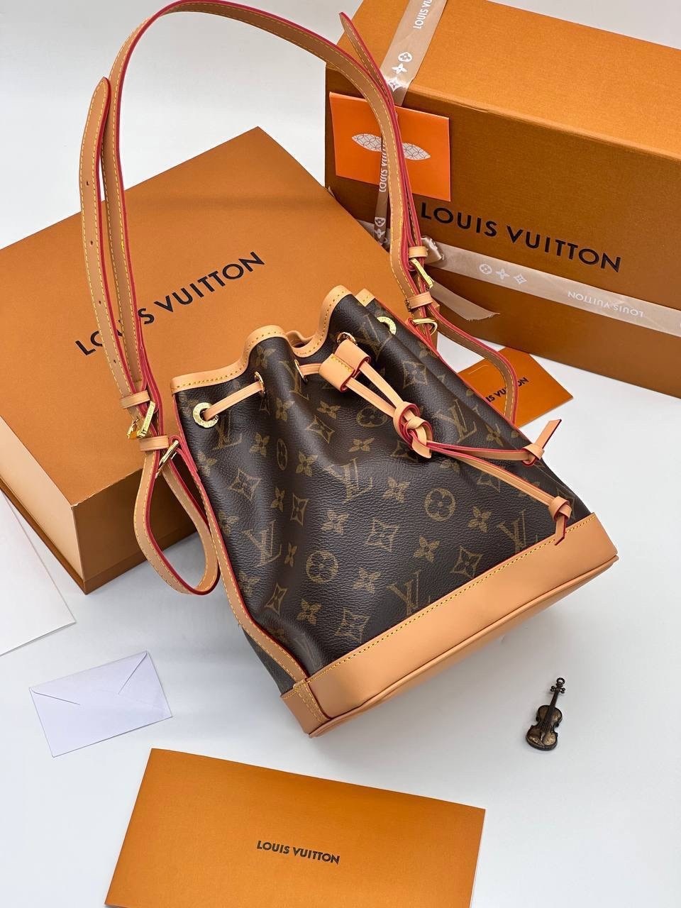louis vuitton сумка женская,cумка louis vuitton,сумки луи виттон,louis vuitton сумка ведро,сумочка луи виттон