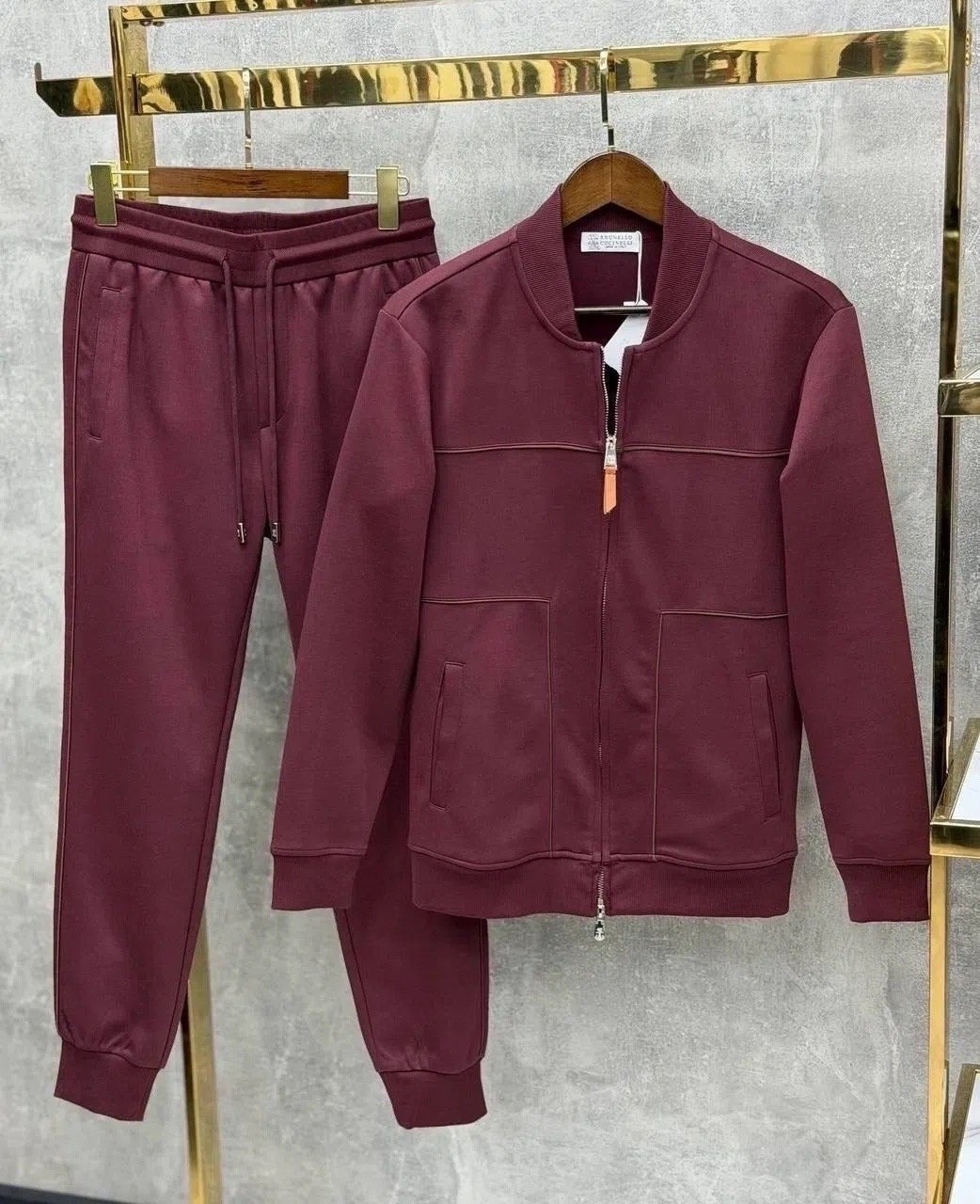 спортивный костюм brunello cucinelli,спортивный костюм,спортивный костюм мужской,костюм спортивный prada,костюм brunello cucinelli