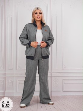Костюм