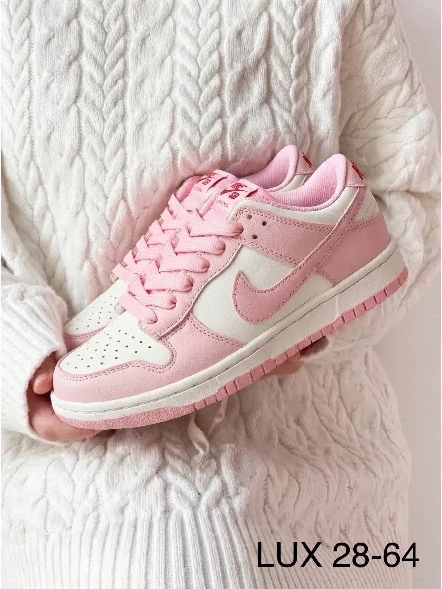 розовый nike,nike dunk low gs 'triple pink',кроссовки,женские кроссовки,кроссовки найк розовые