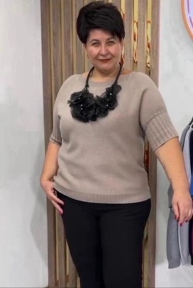Свитер