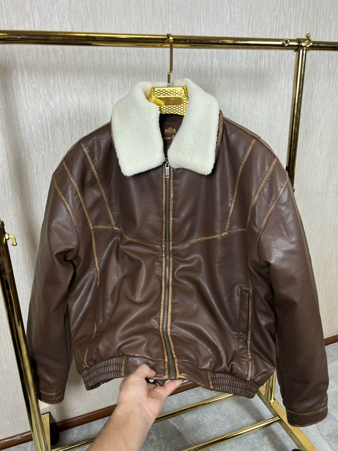 кожаная куртка,кожаная куртка пилот levi’s оригинал xl,зимняя кожаная куртка,куртка кожаная мужская,кожаная куртка с подстежкой мужская
