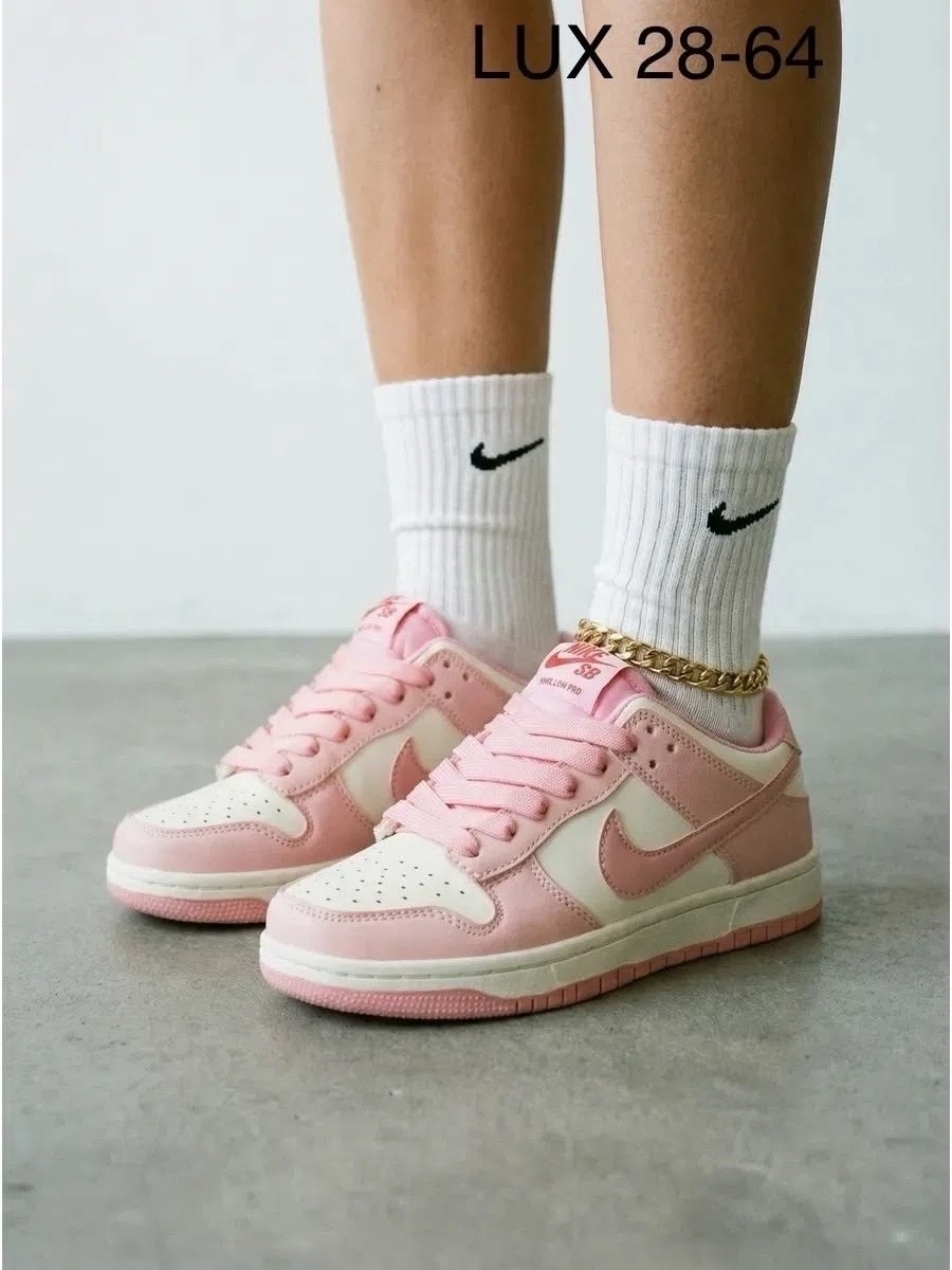 розовый nike,nike dunk low gs 'triple pink',кроссовки,женские кроссовки,кроссовки найк розовые
