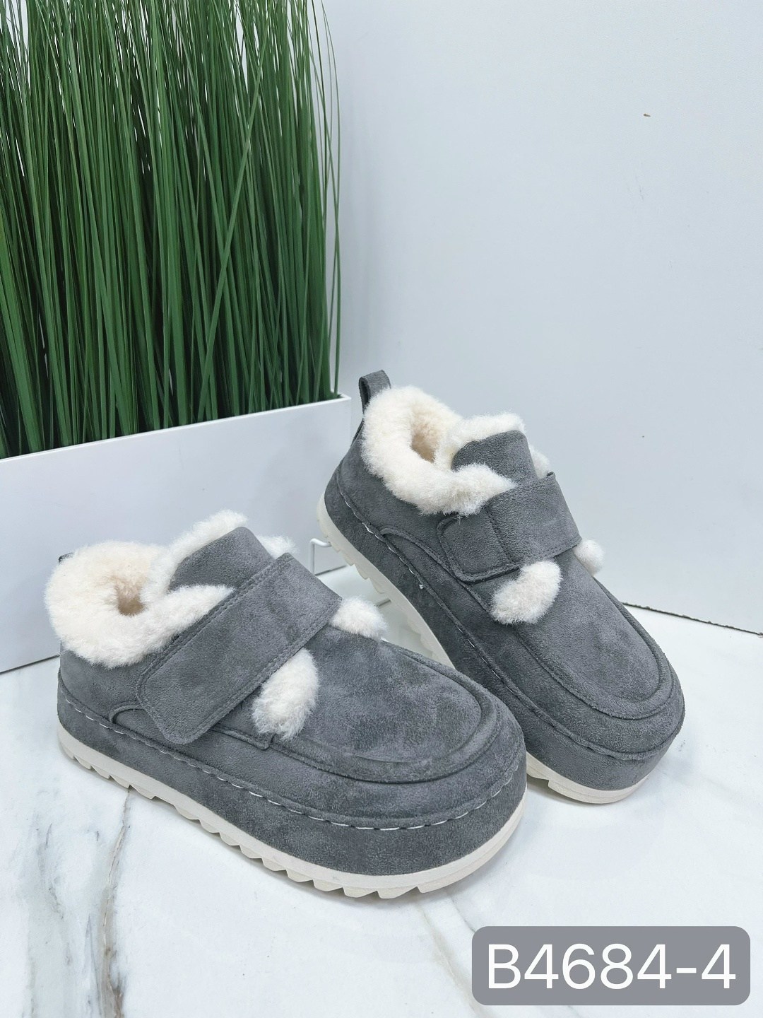 ,угги женские, женская,зимняя ,угги короткие
