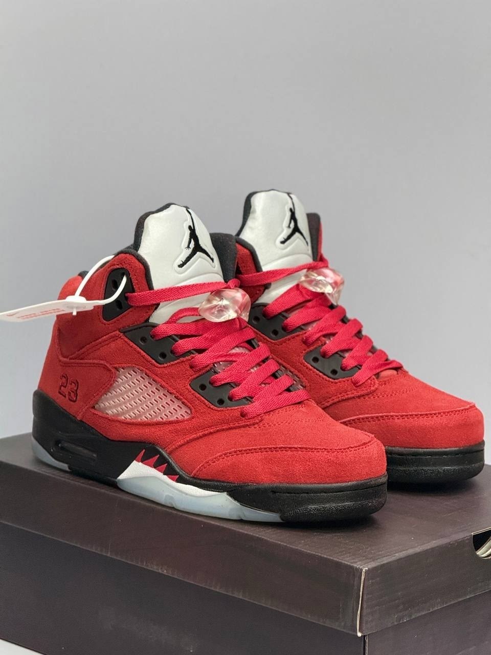 jordan 5 retro raging bull red,nike air jordan 5 retro,nike air jordan 5,кроссовки air jordan 5 retro raging bull red suede,air jordan 5