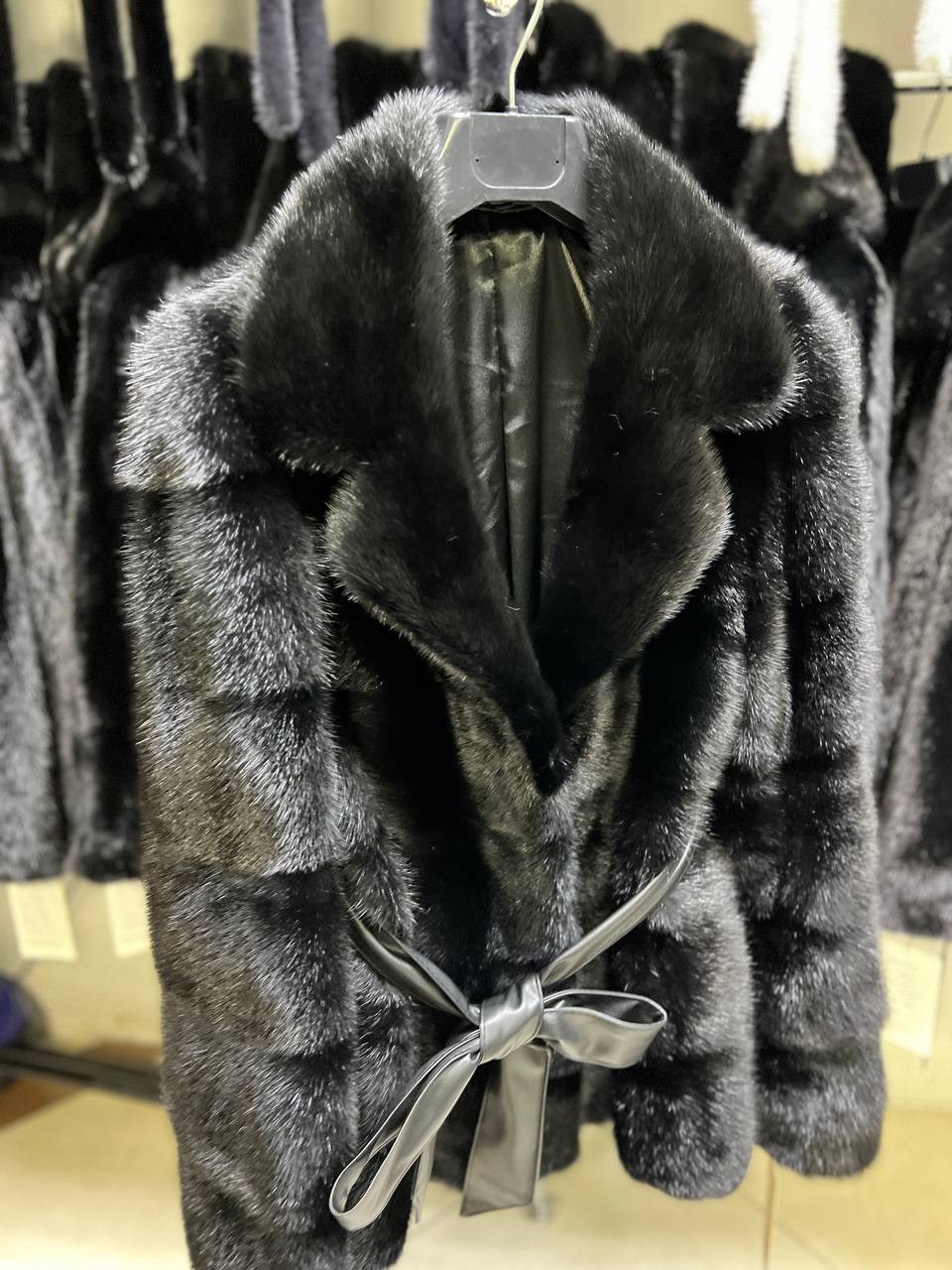 норковая шуба,шуба норка,шуба норковая с капюшоном,шуба,норковая шуба летучая мышь поперечка