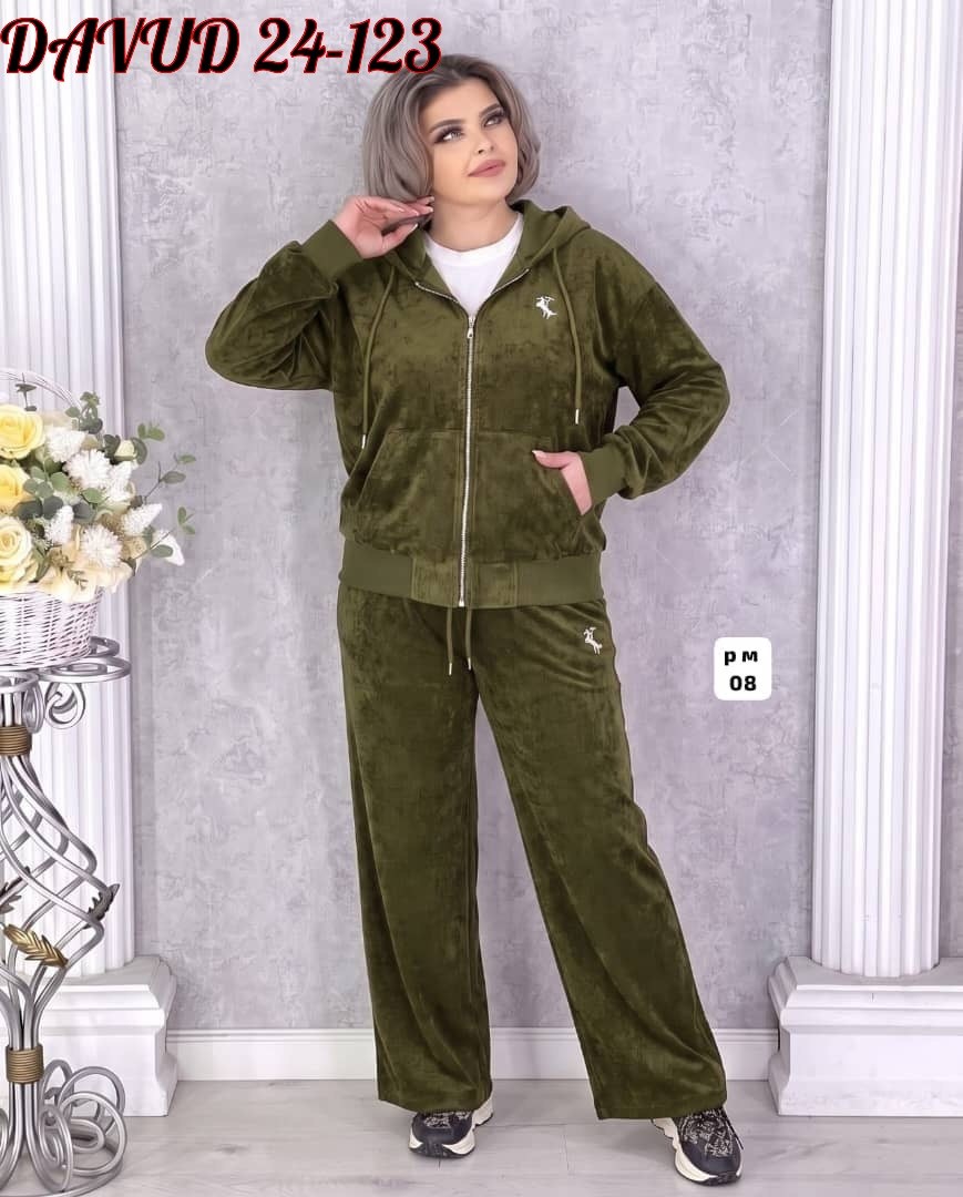 костюм велюровый больших размеров granat fashion,костюм велюр женский,велюровый костюм,костюм спортивный из велюрчика 54,костюм женский велюровый